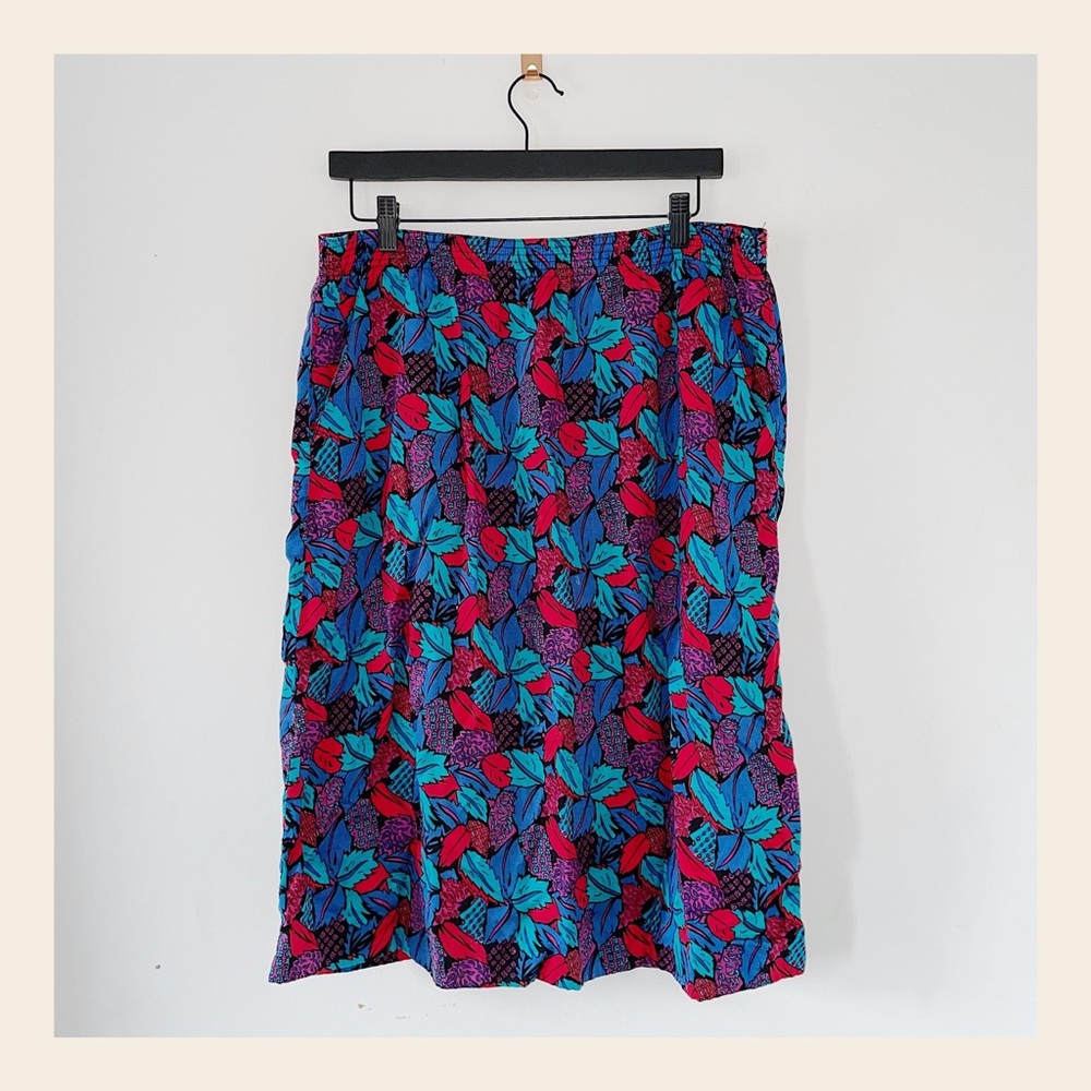 VINTAGE FLORAL SKIRT